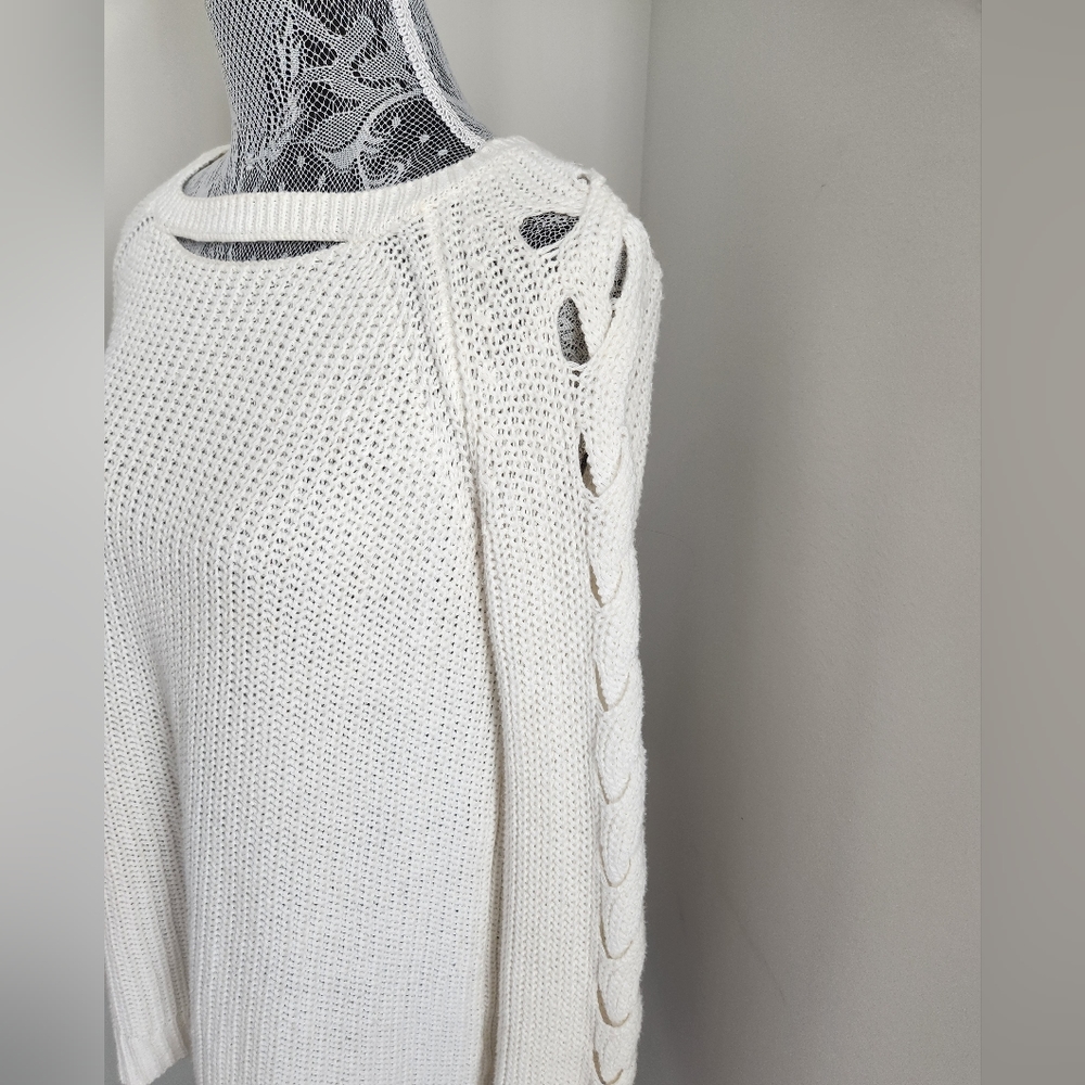 Altar'd State Sweater - Picture 6 of 9